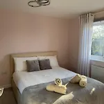 Joy & House Будинок відпочинку *