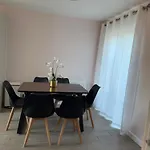 Будинок відпочинку Joy & House Бристоль
