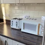 Будинок відпочинку Joy & House Бристоль