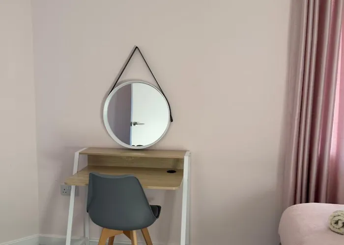 بيت للعطل Joy & House بريستول