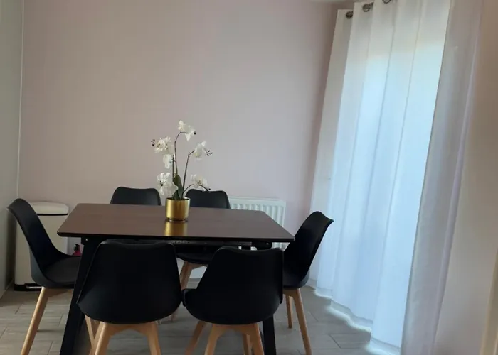 بيت للعطل Joy & House بريستول