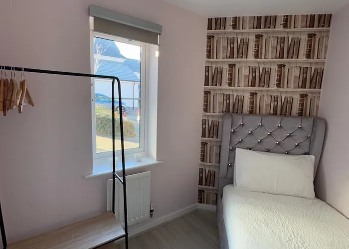 Joy & House Semesterbostad *