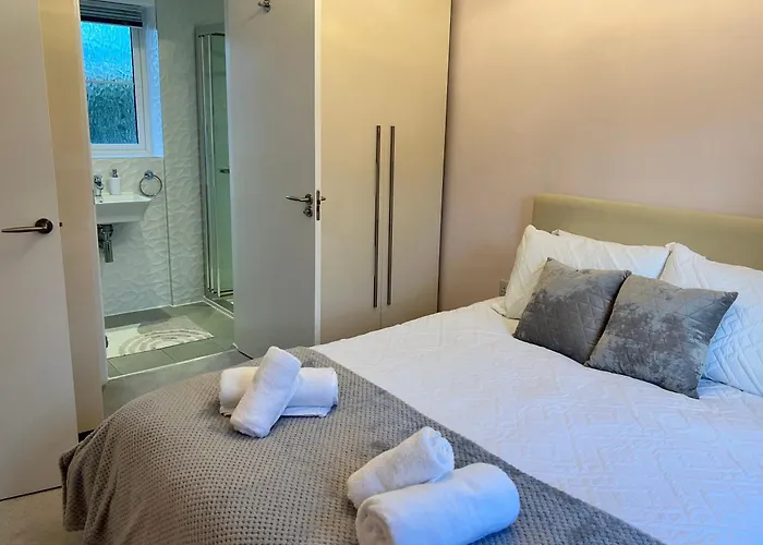 Joy & House * Bristol